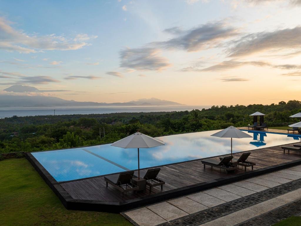 Semabu Hills Hotel