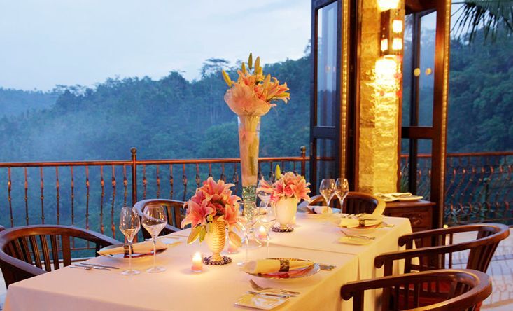 Romantic dinner