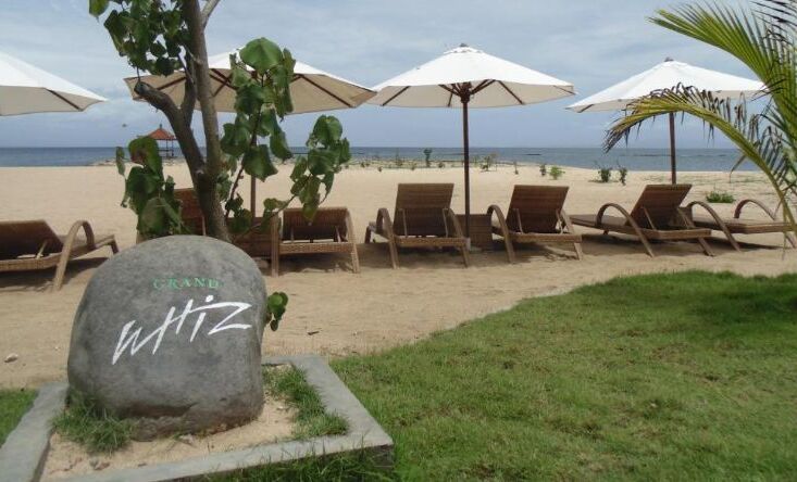 Grand Whiz Hotel Nusa Dua 4*