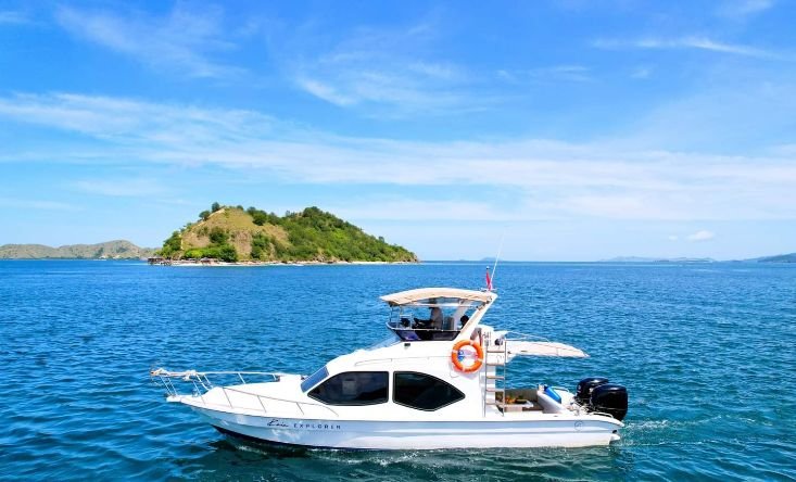 Private boat “Kaia Explorer”