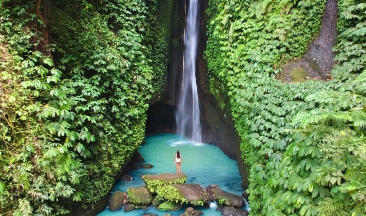 Leke waterfall