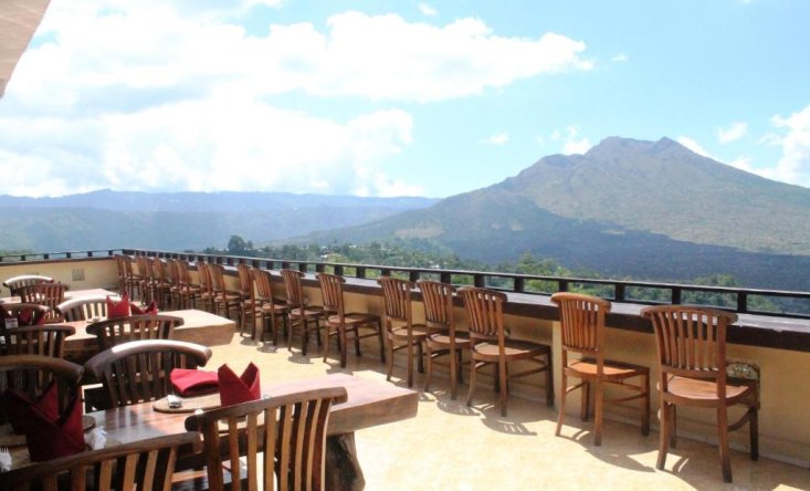 Caldera Hotel & Restaurant