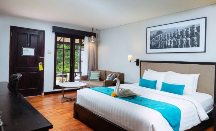 Garden View Room