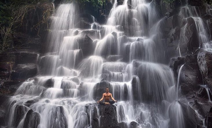 Canto Lampo waterfall