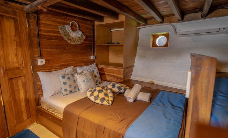 sharing cabin