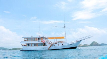 Стандартная лодка «Gajah Putih»