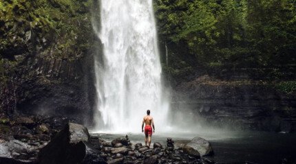 2-day Munduk trekking tour