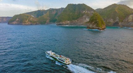 Tickets to Lombok island
