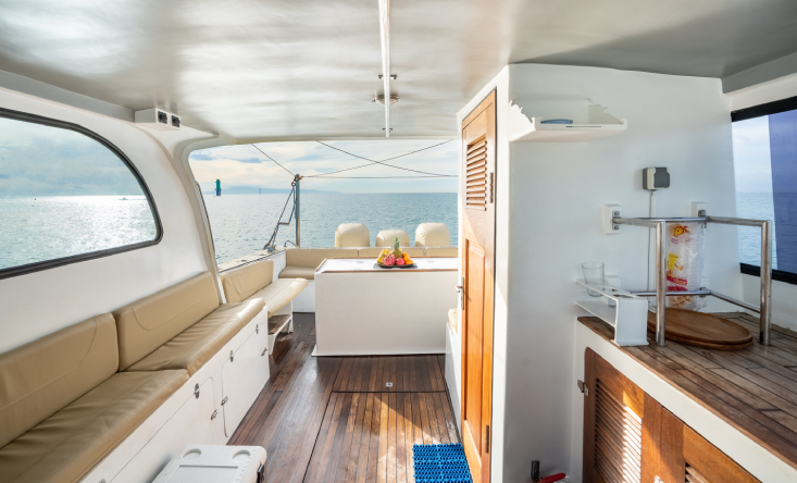 Dedean Yacht