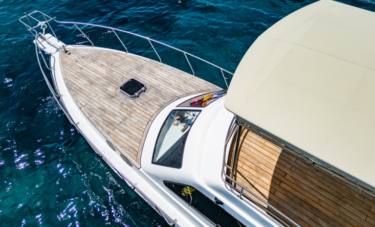 Lady Manta Yacht