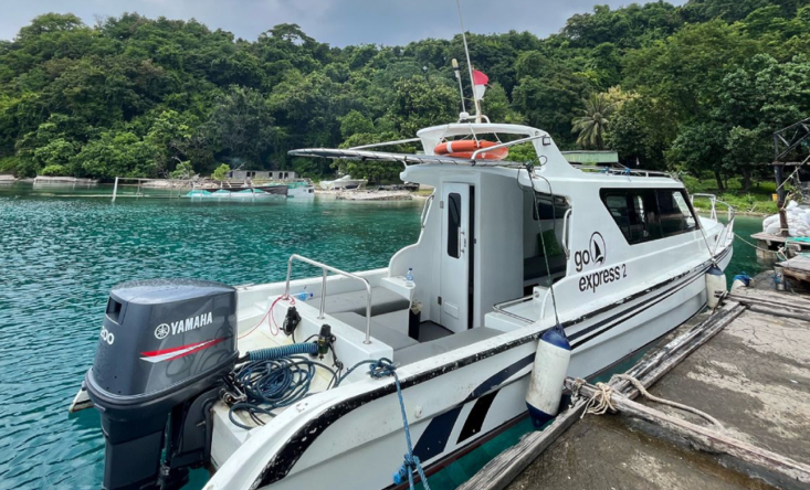Private Speed Boat Moyo Island