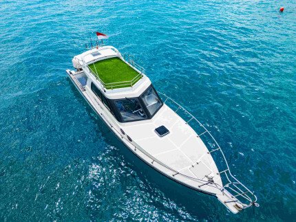 Cruise on Sanjaya Yacht