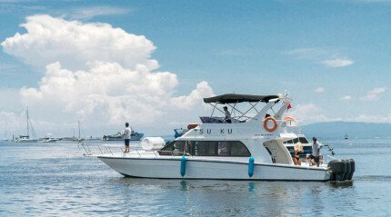 Croisière à bord du yacht « Suku »