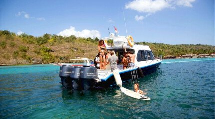 Croisière à bord du yacht « RHINO »