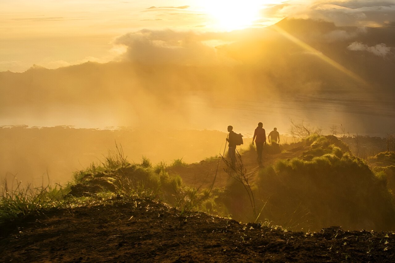 Закат на вулкане Батур