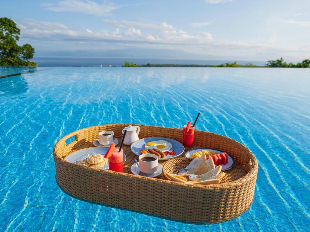 Semabu hills 4* hotel