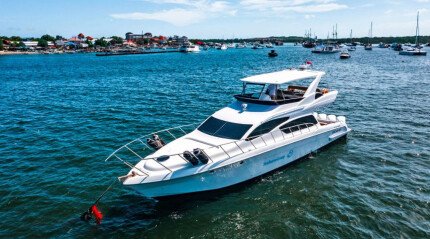 Croisière à bord du yacht « Seahorse Oscar »