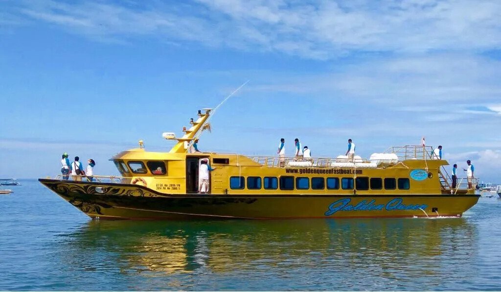 Golden Queen Boat