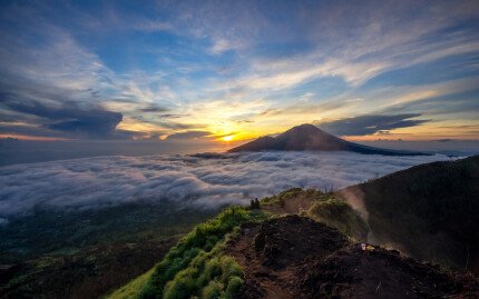 Batur volcano trekking