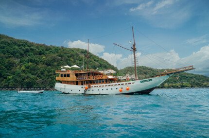 Deluxe «Boat Carnaby II»