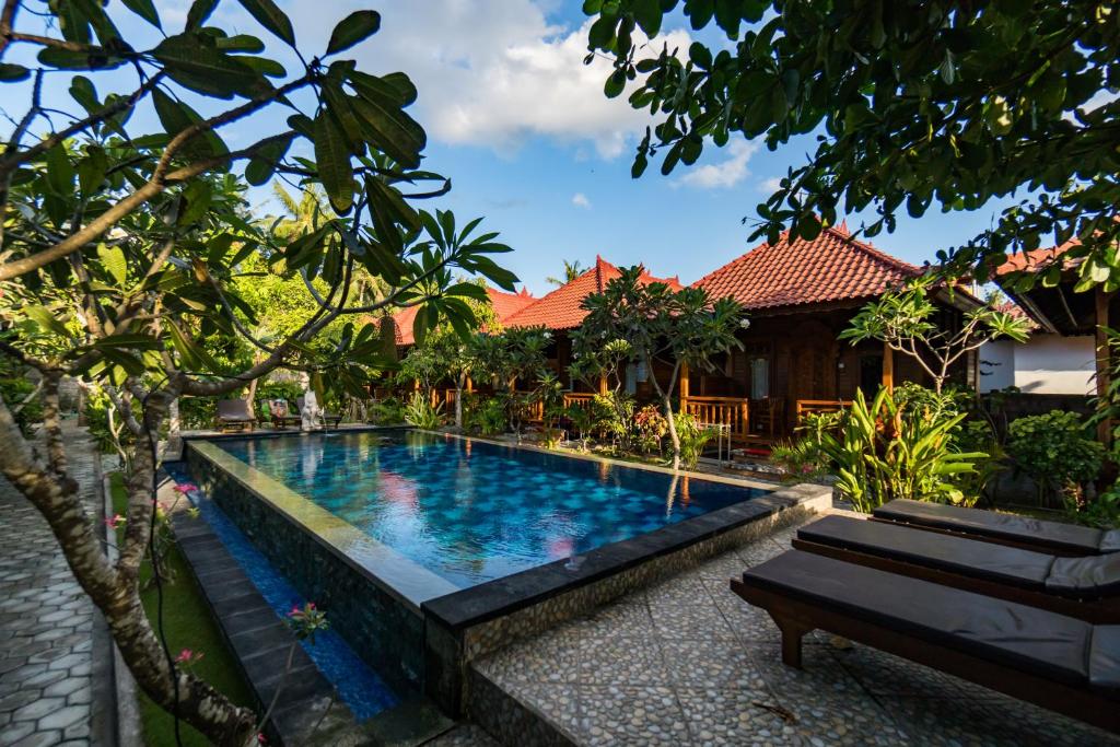 Отель «Putra 7»