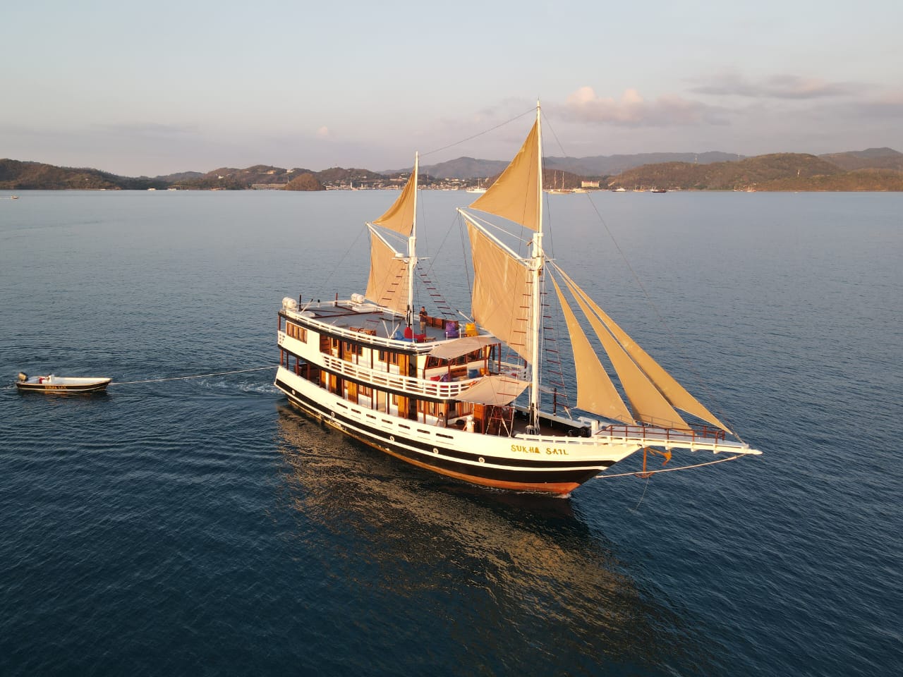 Лодка «Sukha Sail 1»