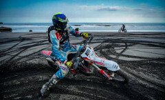 Enduro sur la plage Enduro sur la plage