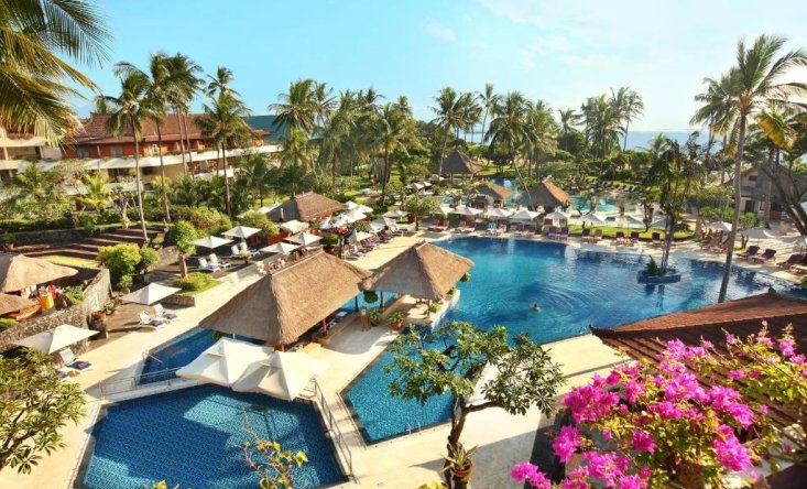 отель Nusa Dua Beach Hotel & Spa, Bali 5*