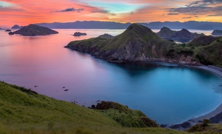 photo Yacht Kaia Explorer Sunset cruise 7