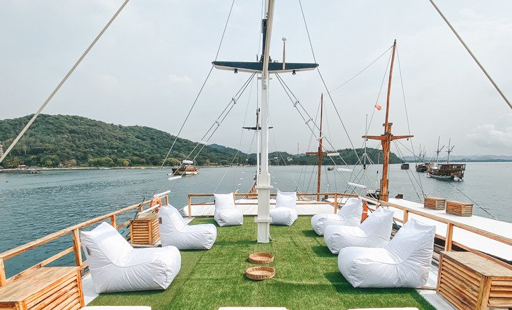 photo Private trip Komodo Islands by 