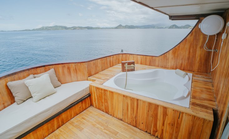 photo Private trip Komodo Islands by 