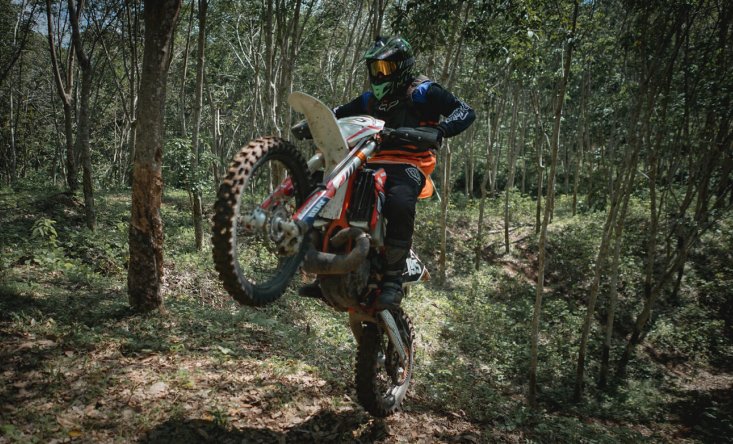 bali motocross tours