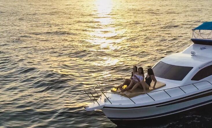 фото Queen Ruizi 18 sunset cruise to Nusa Dua 1