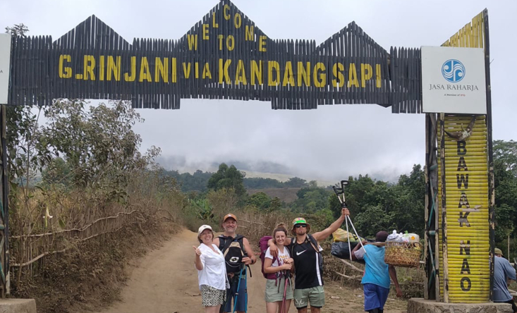 photo Standard Package: Trekking to Rinjani (4 days / 3 nights + 1 day) 2
